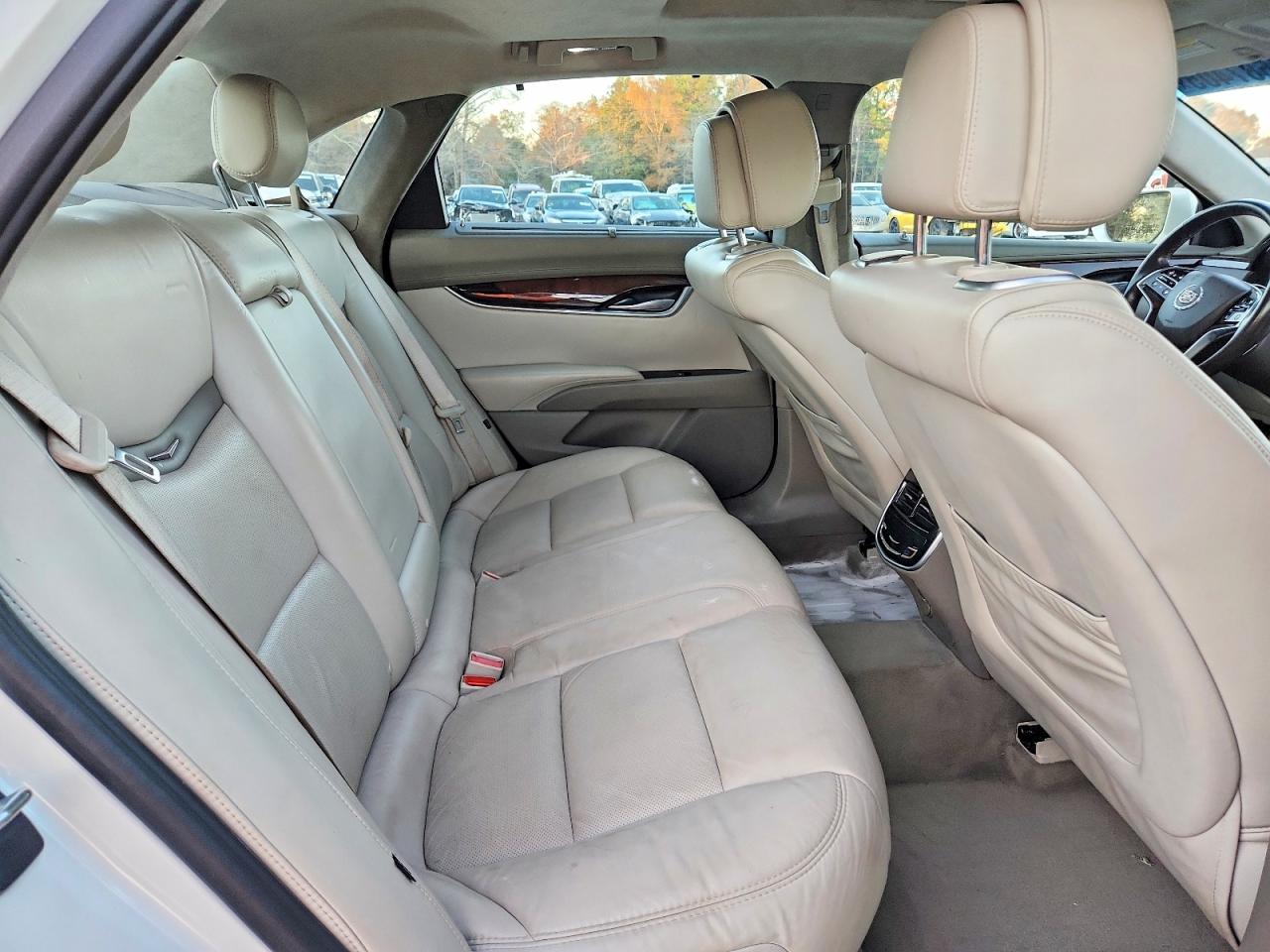 2013 CADILLAC XTS PLATINUM photo 10
