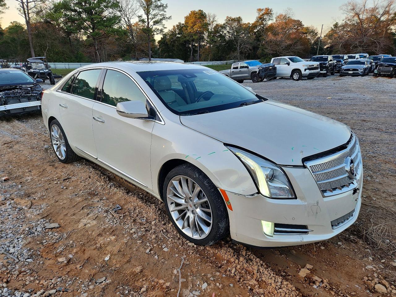 2013 CADILLAC XTS PLATINUM photo 4