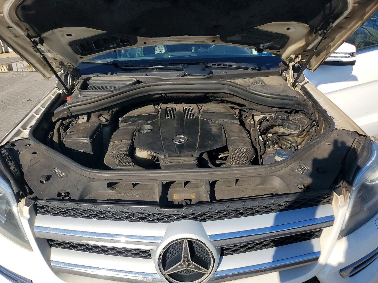 2015 MERCEDES-BENZ GL 450 4MATIC photo 12