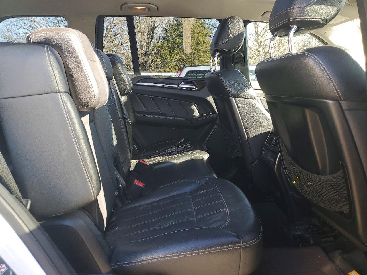 2015 MERCEDES-BENZ GL 450 4MATIC photo 11