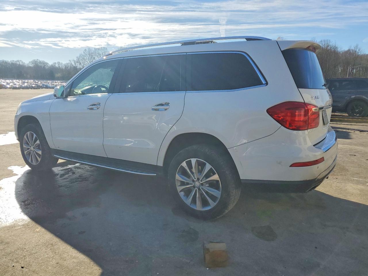 2015 MERCEDES-BENZ GL 450 4MATIC photo 2