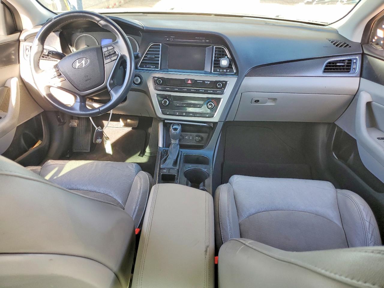 2017 HYUNDAI SONATA SPORT photo 8