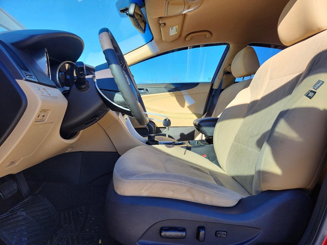 2013 HYUNDAI SONATA GLS photo 7