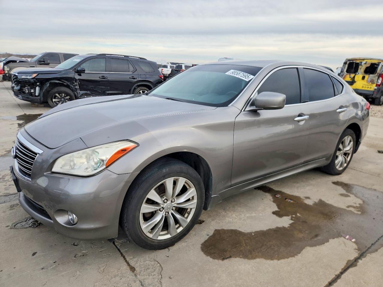2012 INFINITI M37