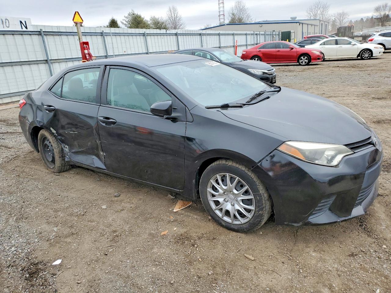2014 TOYOTA COROLLA L photo 4