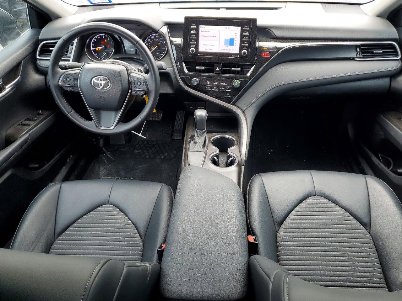 2021 TOYOTA CAMRY SE photo 8