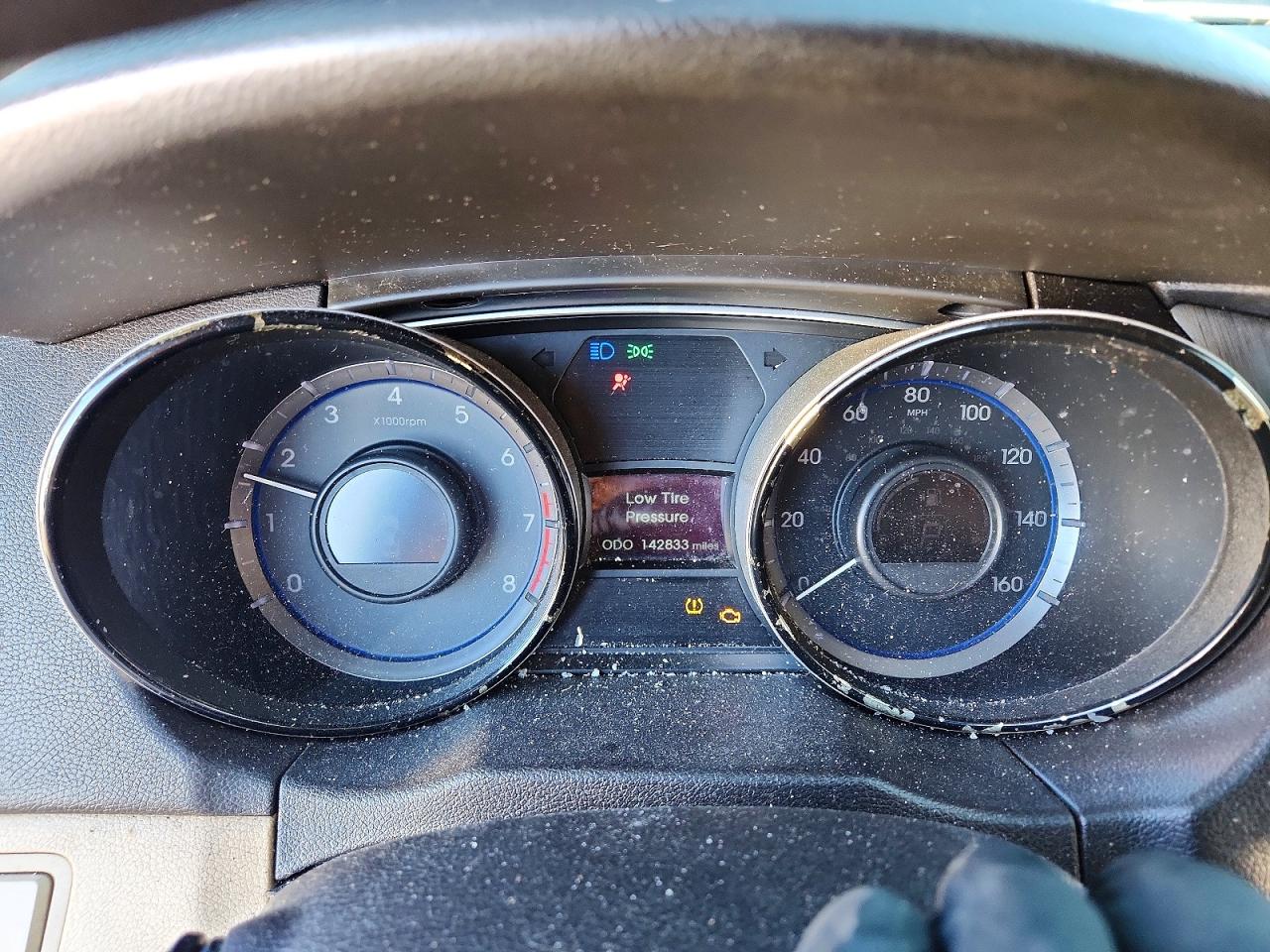 2013 HYUNDAI SONATA GLS photo 9