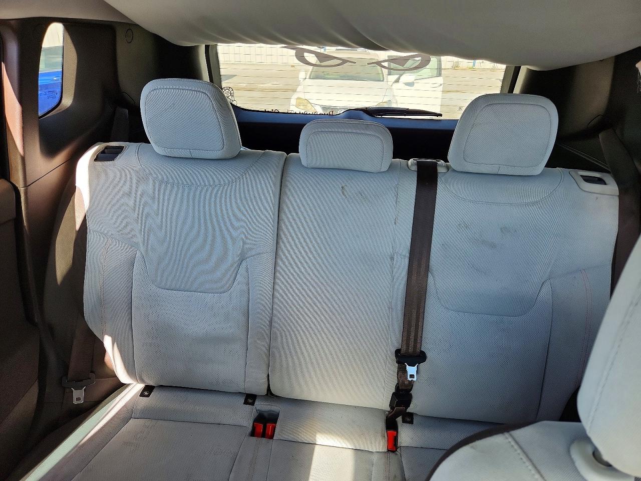 2015 JEEP RENEGADE LATITUDE photo 10