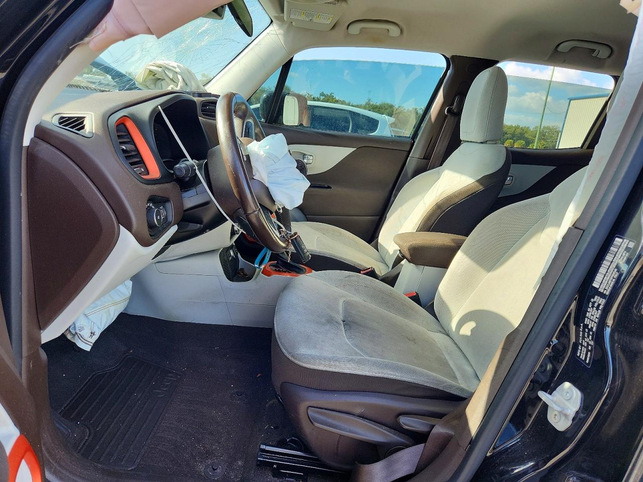 2015 JEEP RENEGADE LATITUDE photo 7