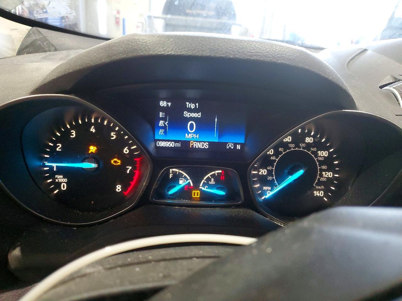 2019 FORD ESCAPE SEL photo 9