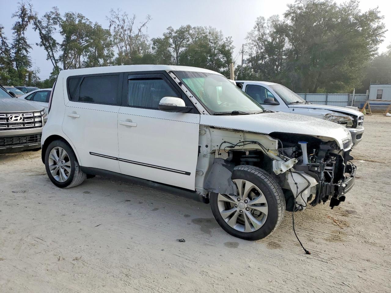 2016 KIA SOUL photo 4