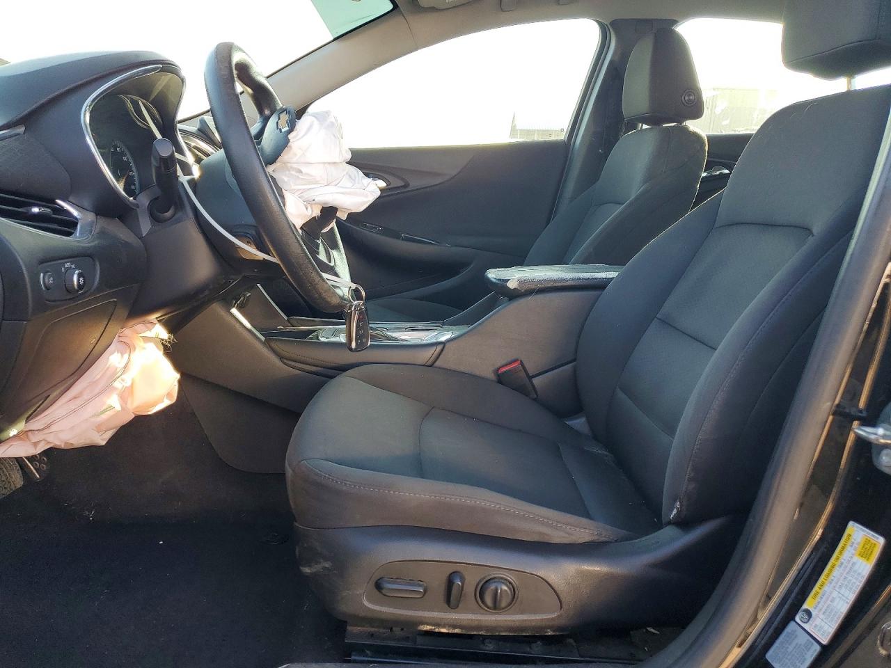 2016 CHEVROLET MALIBU LT photo 7
