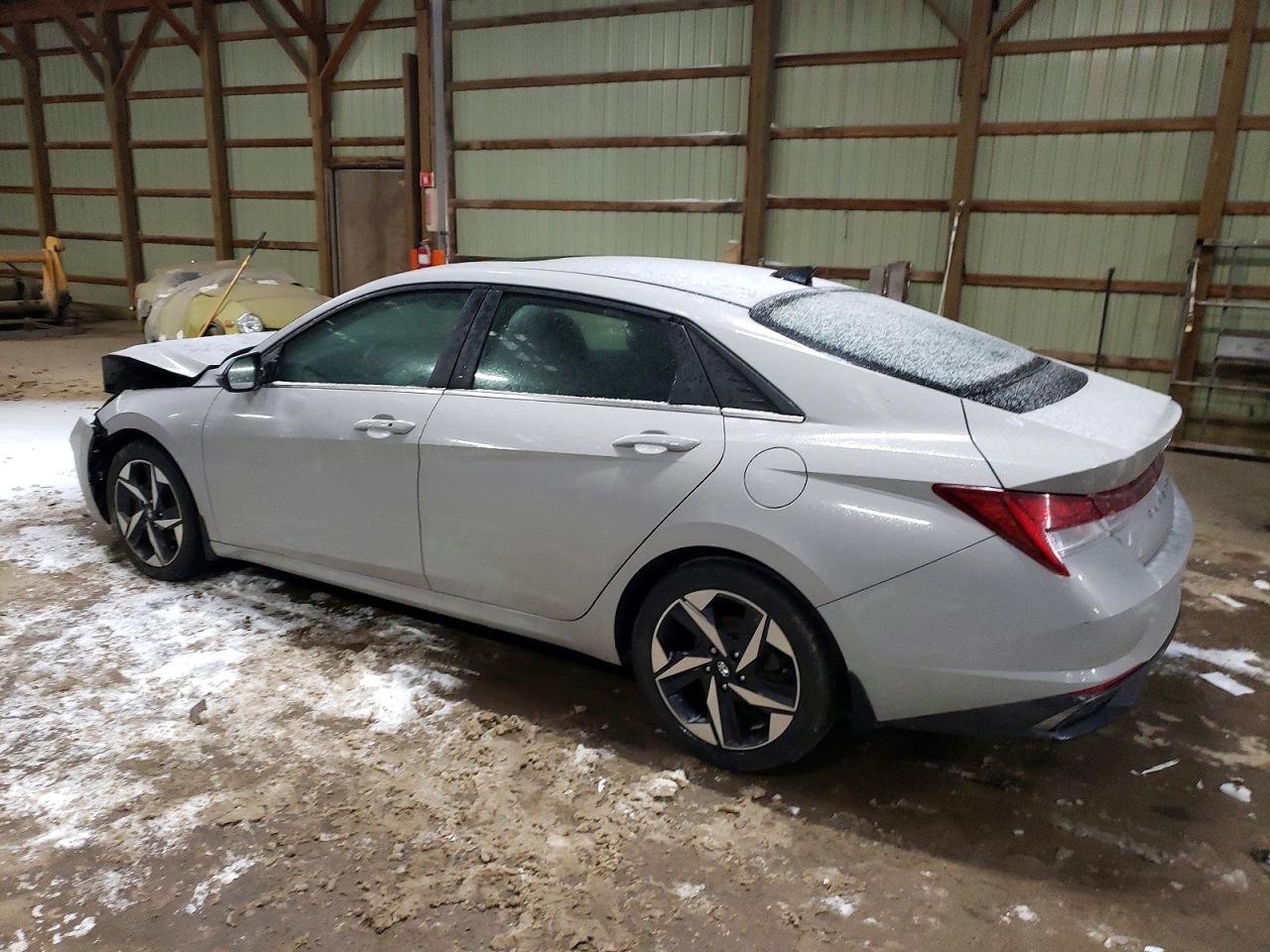 2022 HYUNDAI ELANTRA SEL photo 3