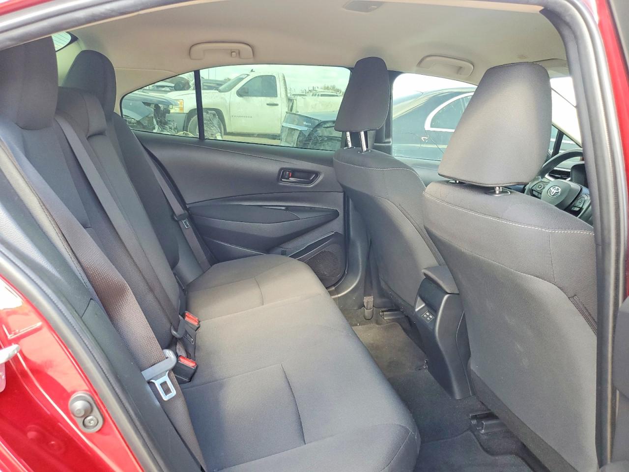 2024 TOYOTA COROLLA LE photo 10