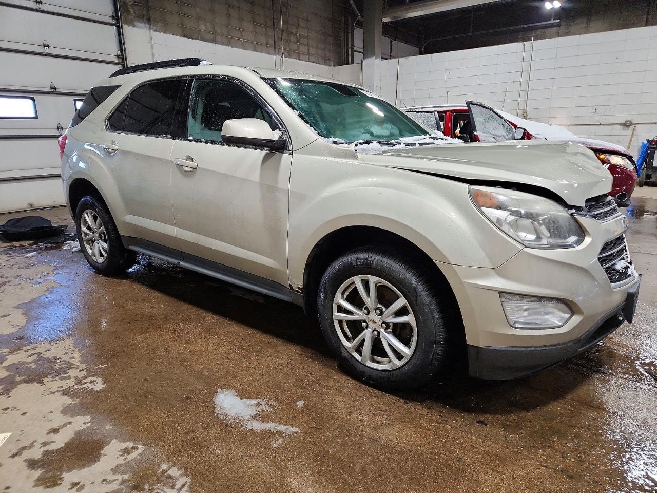 2016 CHEVROLET EQUINOX LT photo 4