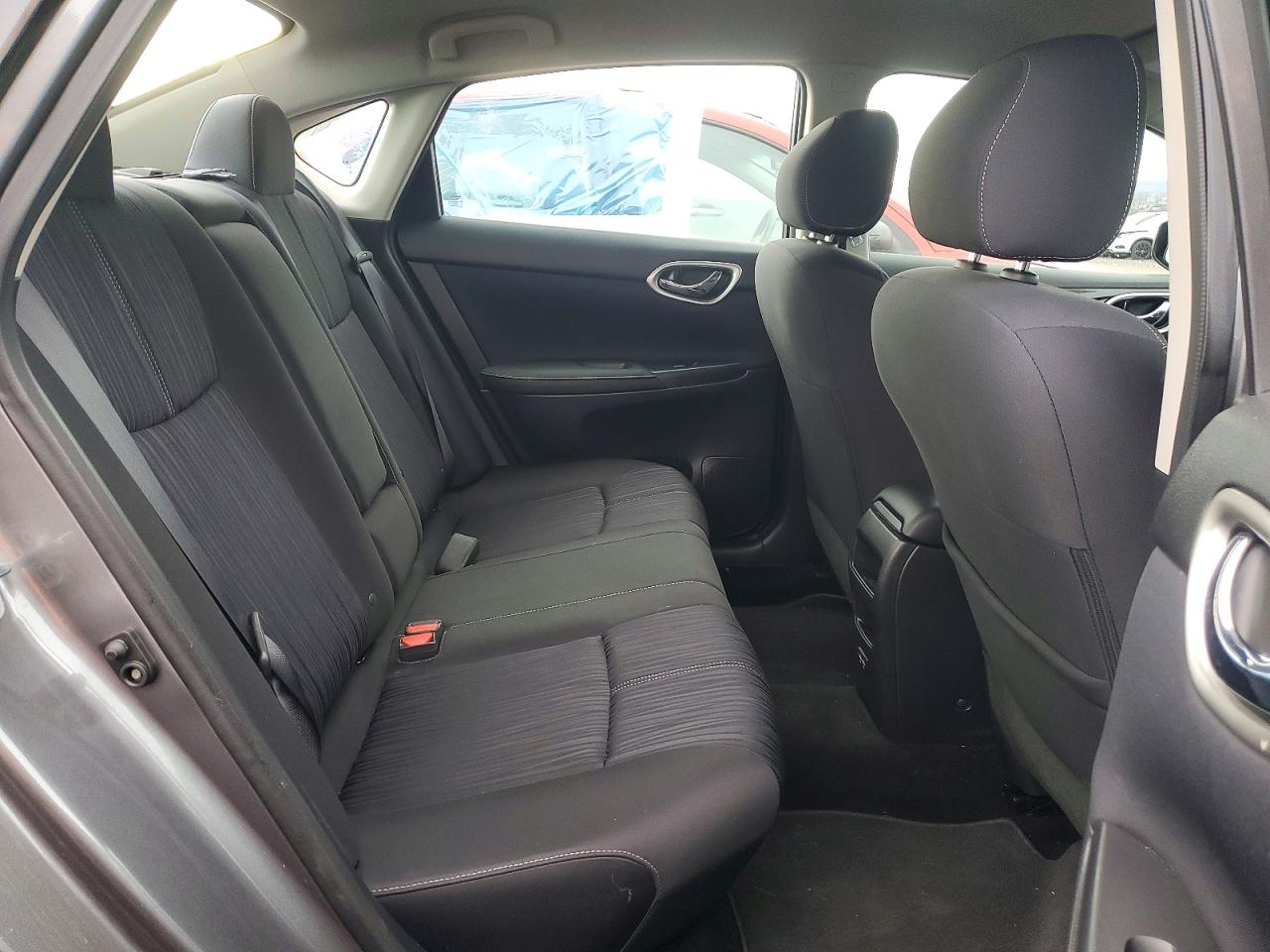 2018 NISSAN SENTRA S photo 10