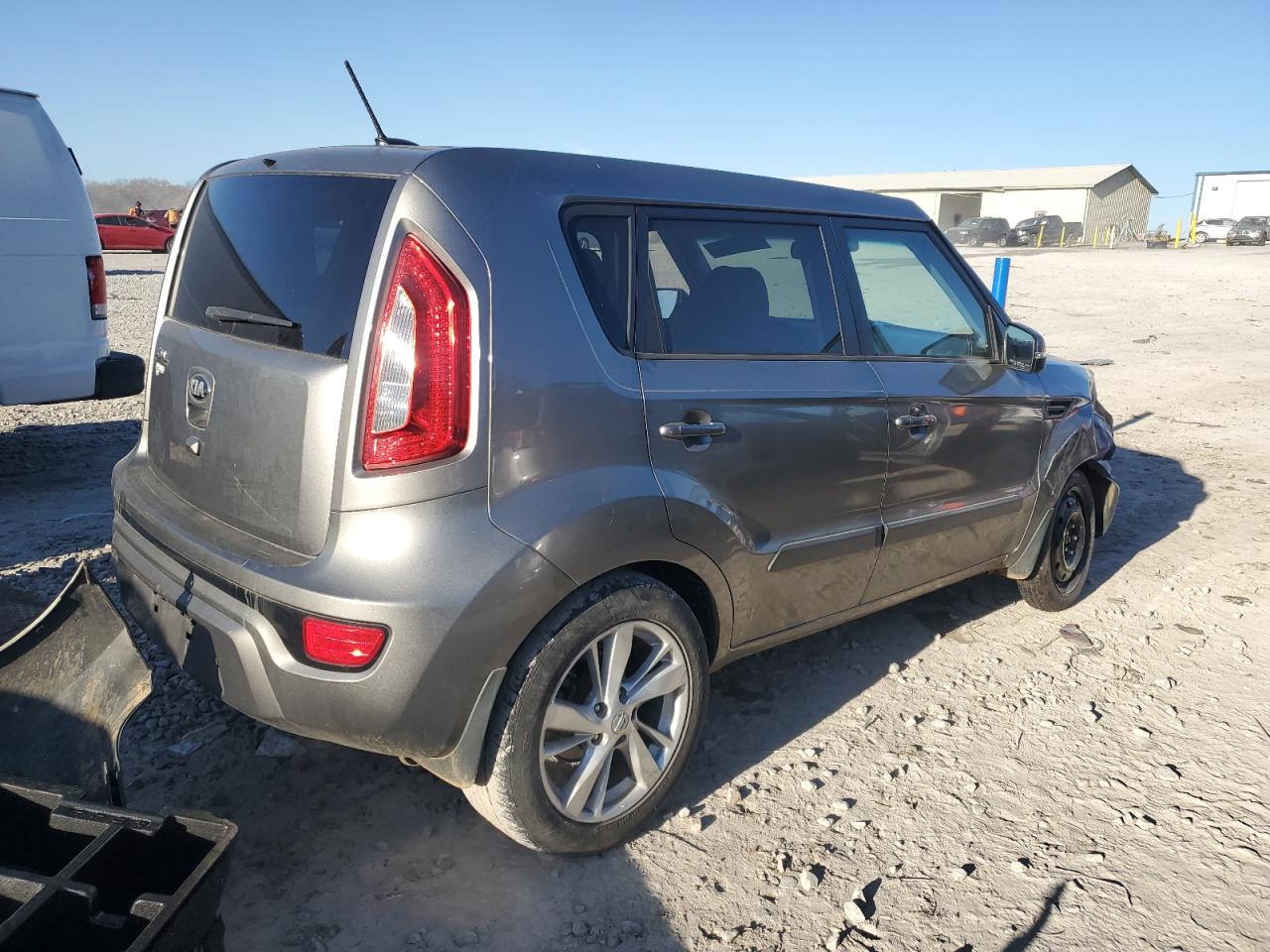 2013 KIA SOUL + photo 7