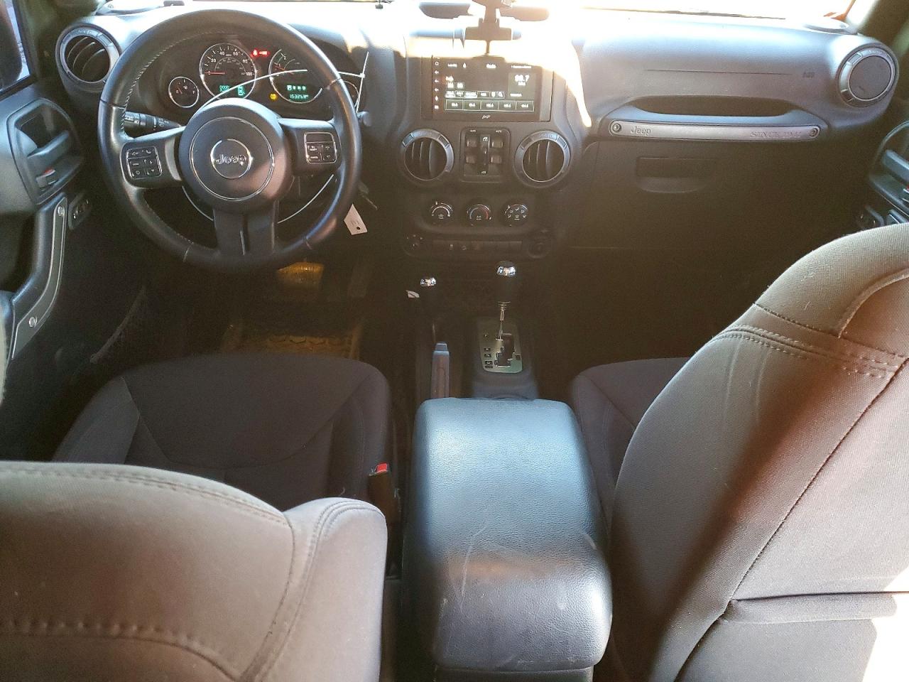 2015 JEEP WRANGLER UNLIMITED SPORT photo 8