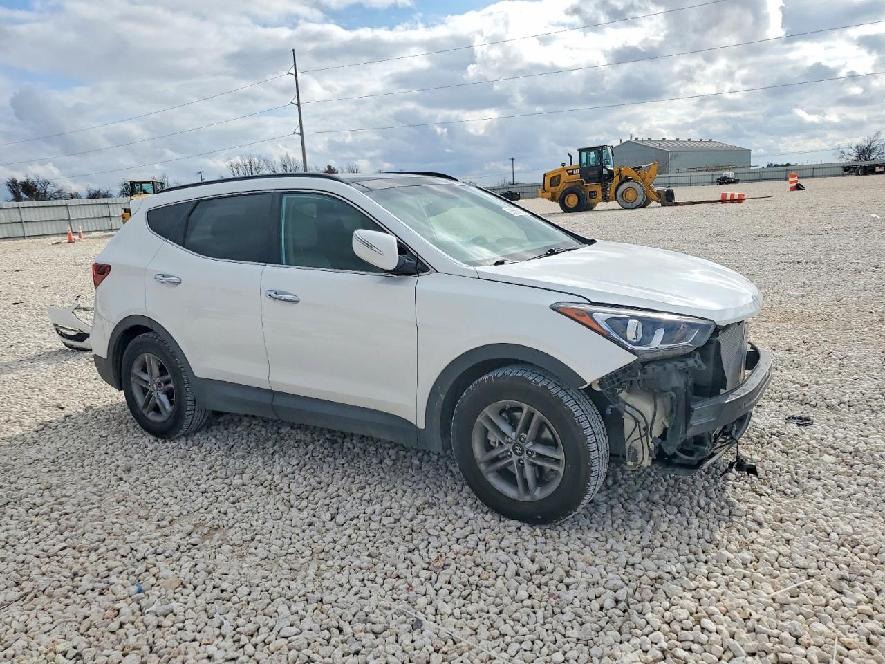 2017 HYUNDAI SANTA FE SPORT photo 4