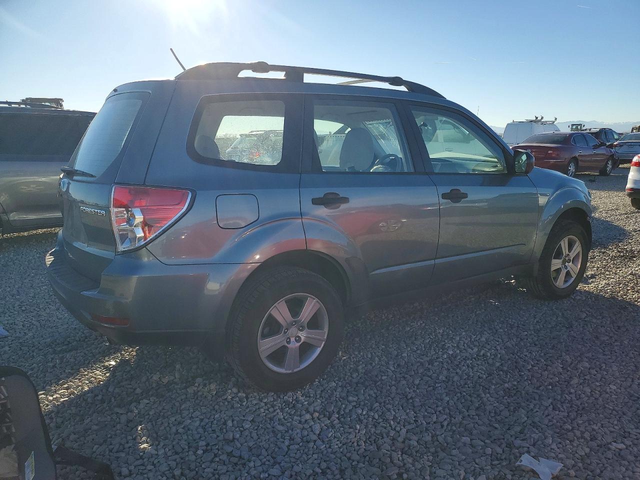 2011 SUBARU FORESTER 2.5X photo 3