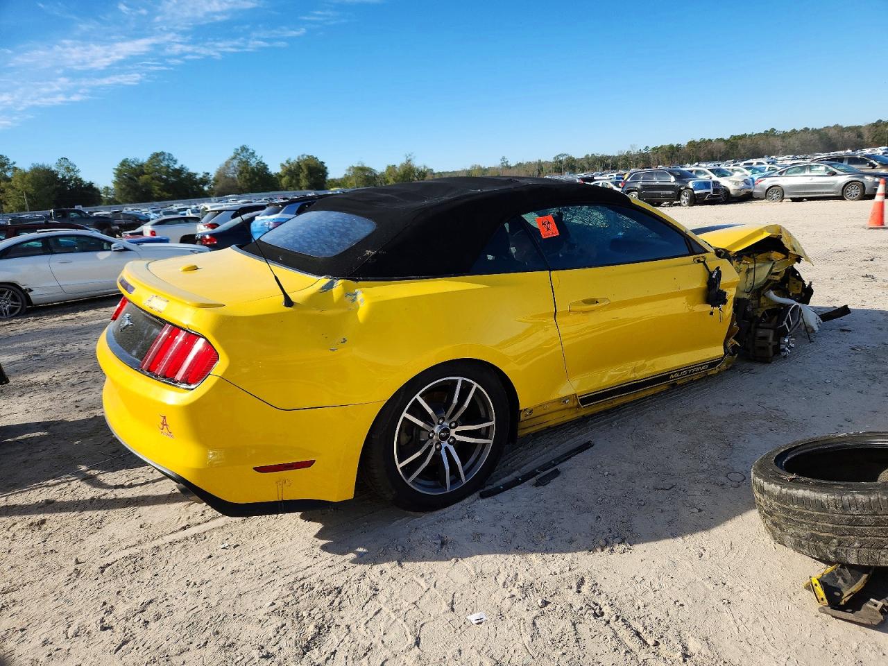 2016 FORD MUSTANG photo 3