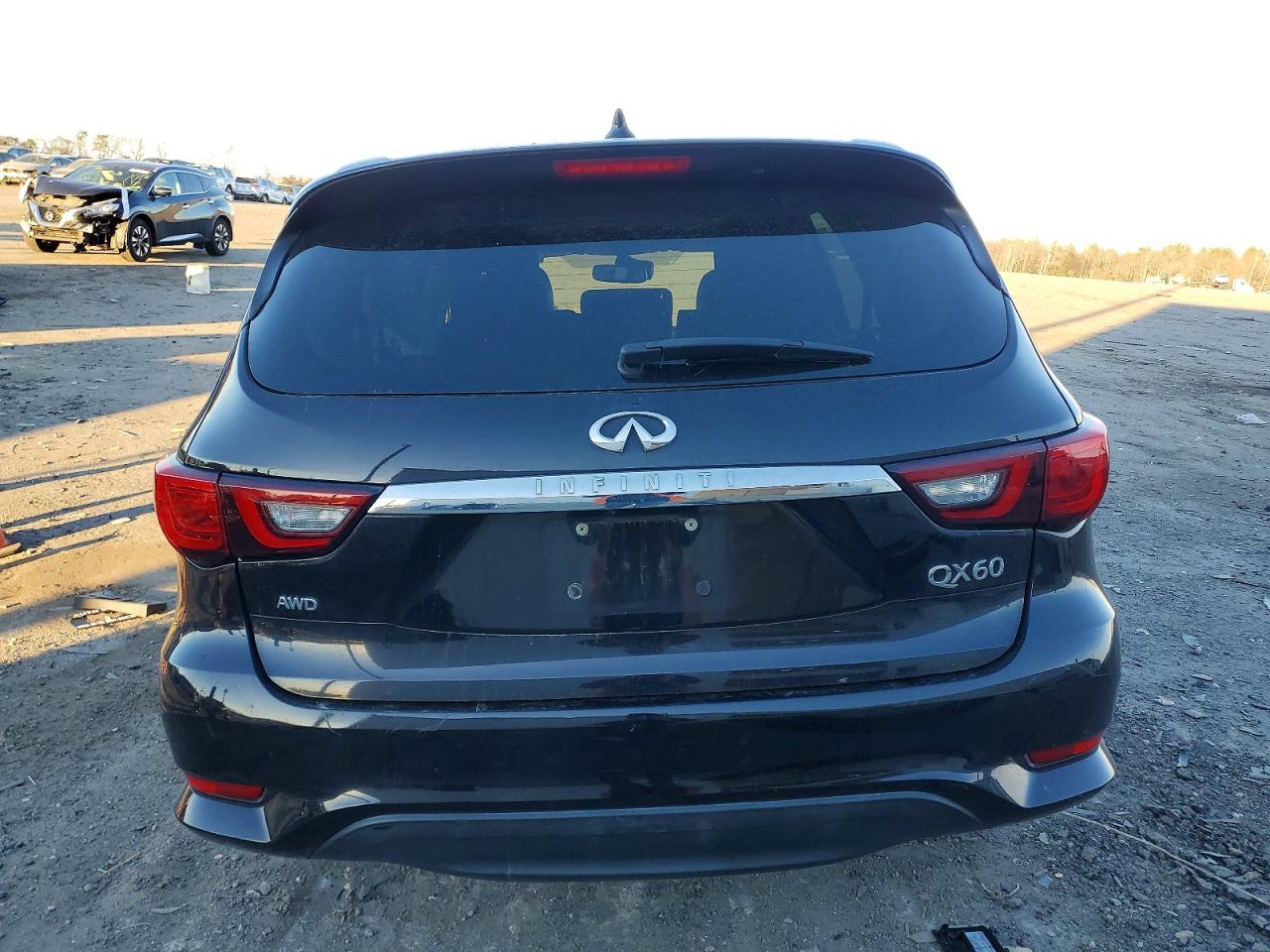 2020 INFINITI QX60 LUXE photo 16