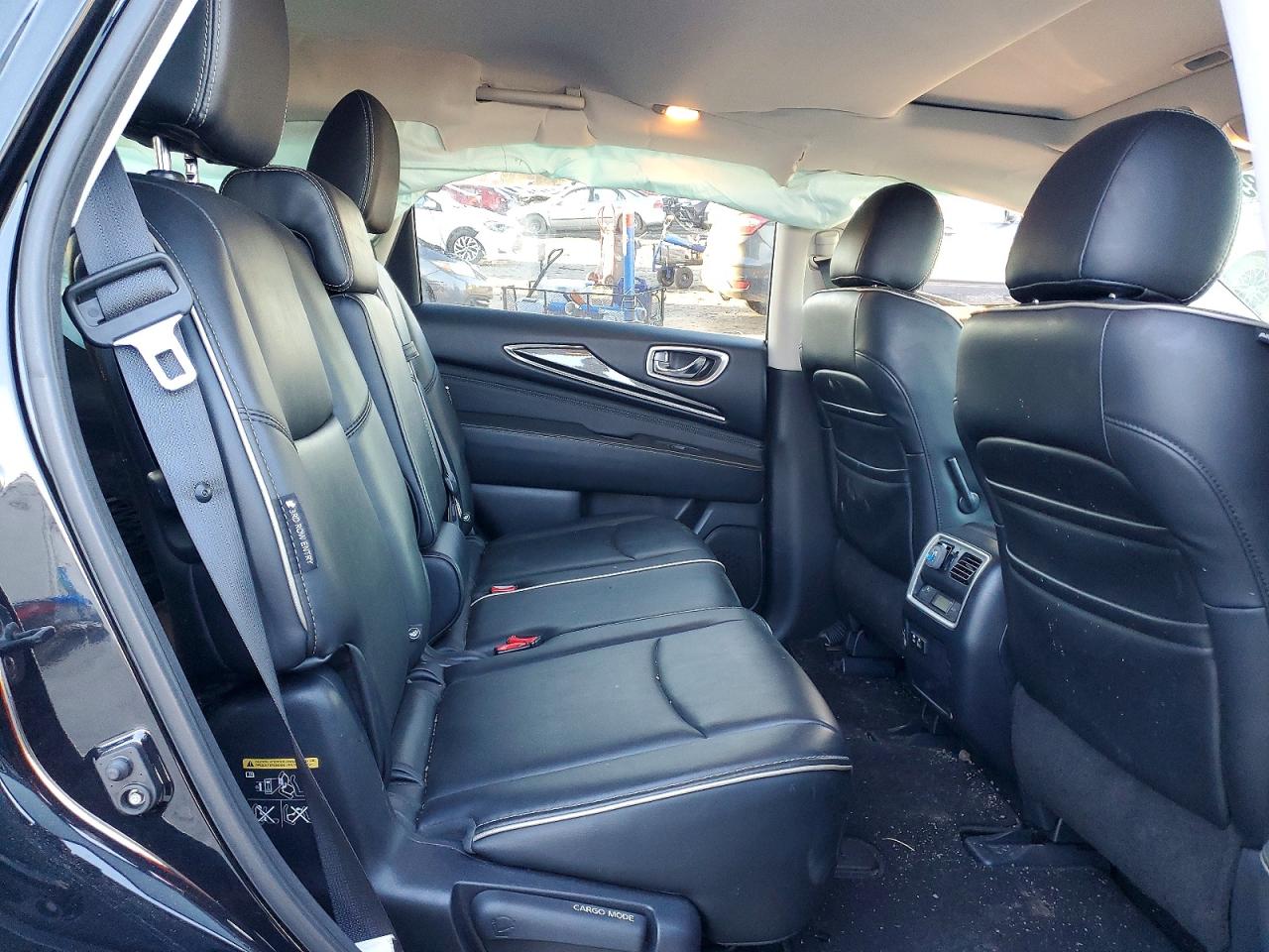 2020 INFINITI QX60 LUXE photo 31