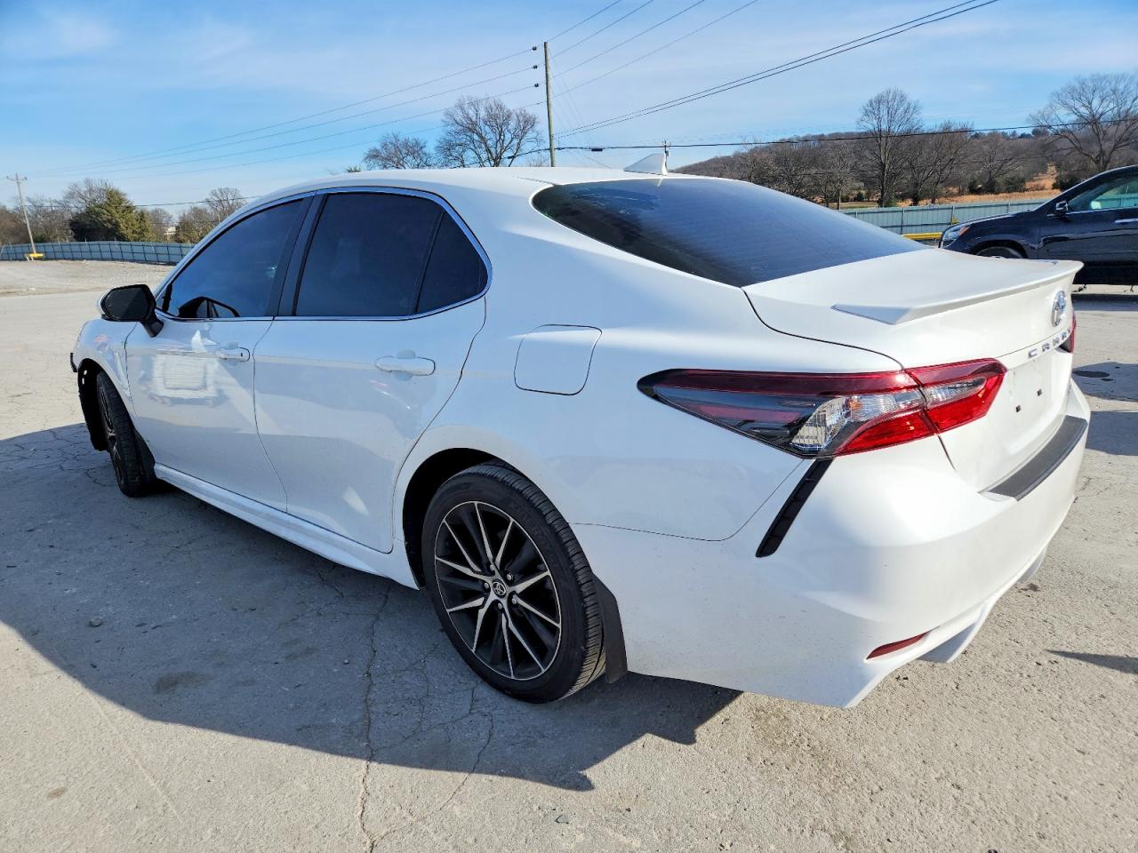 2024 TOYOTA CAMRY SE NIGHT SHADE photo 3