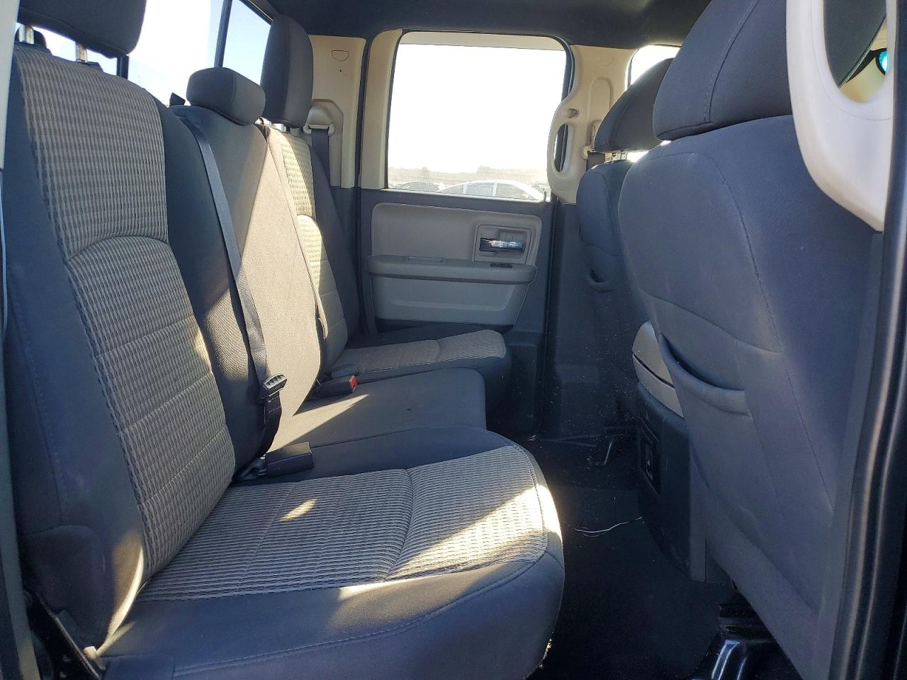2011 DODGE RAM 1500 photo 28