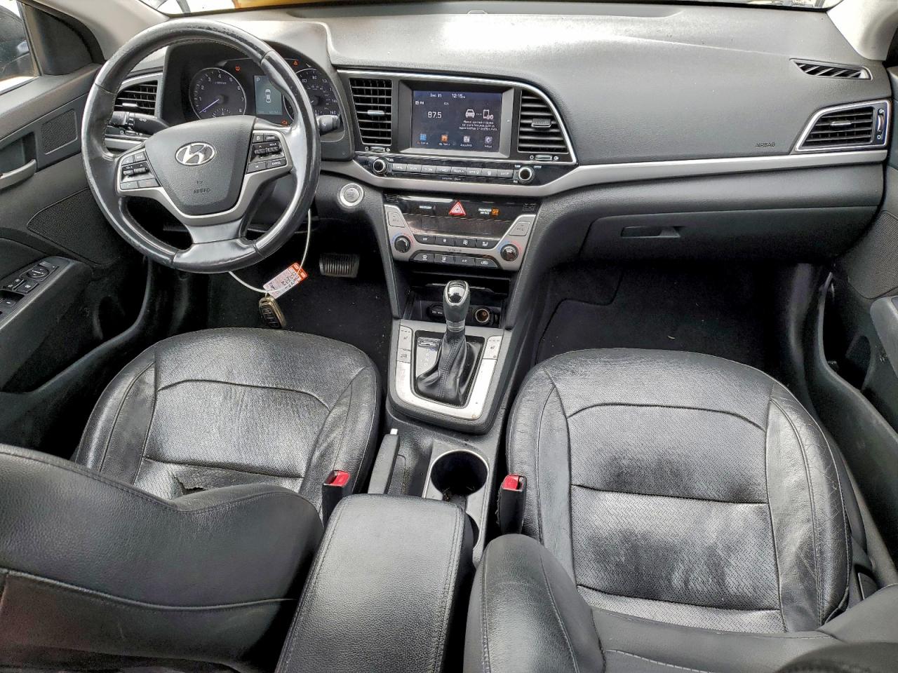 2018 HYUNDAI ELANTRA SEL photo 8
