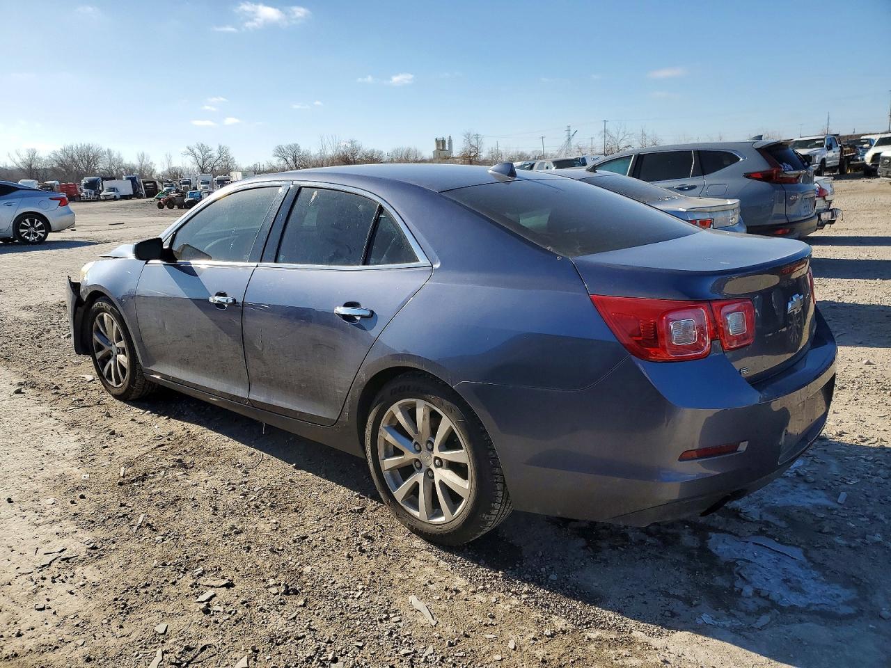 2014 CHEVROLET MALIBU LTZ photo 3