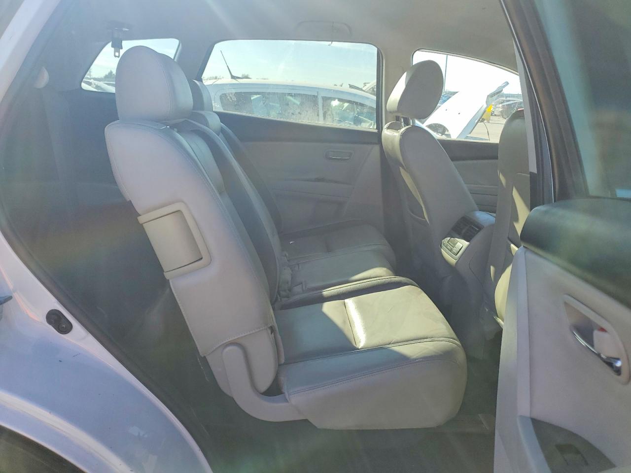 2010 MAZDA CX-9 photo 11