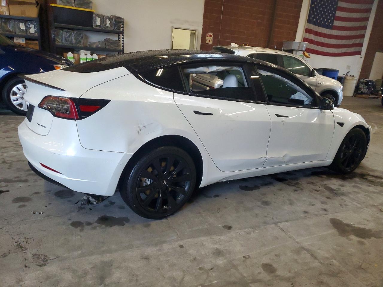 2019 TESLA MODEL 3 photo 3