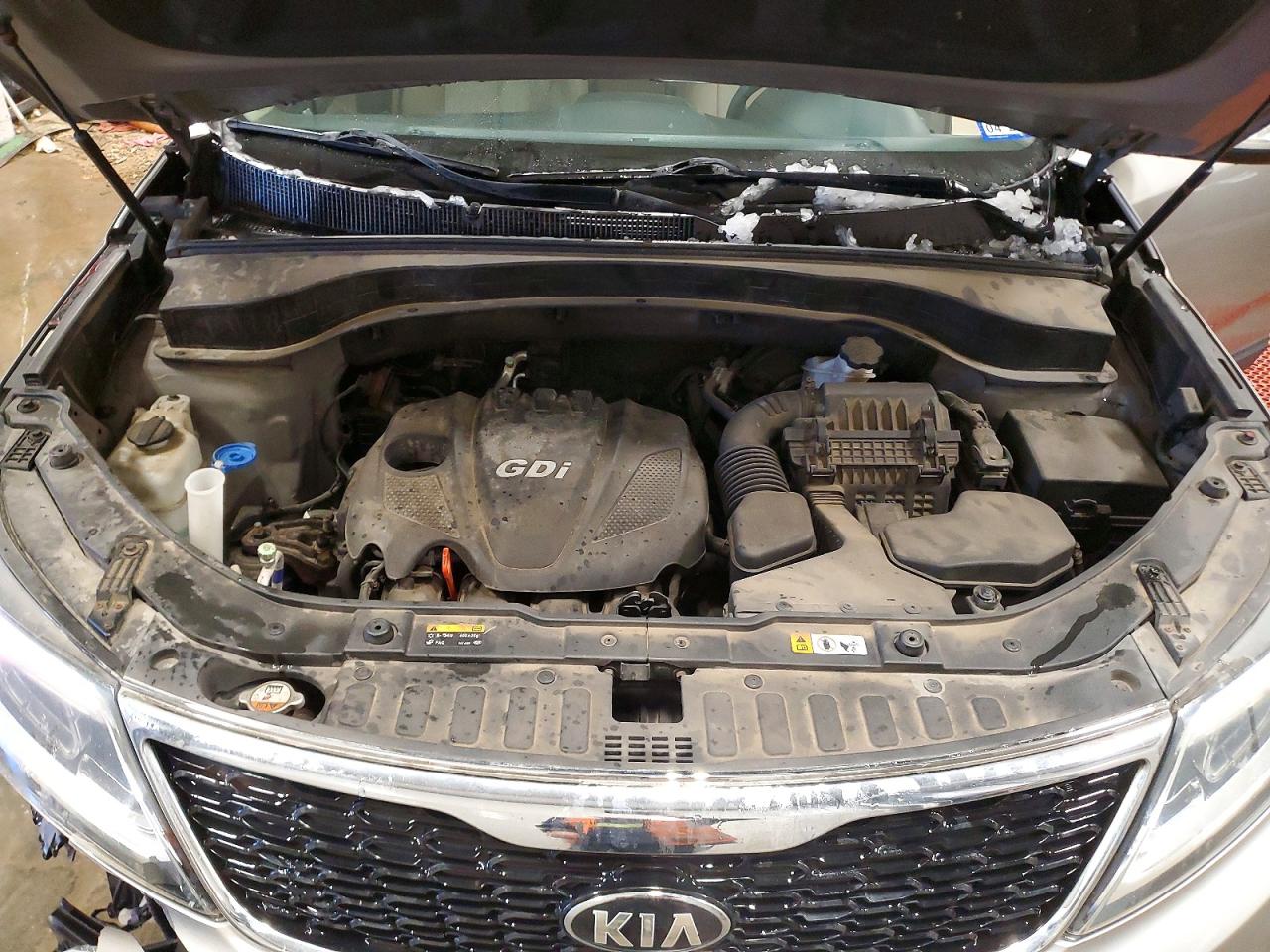 2015 KIA SORENTO LX photo 12