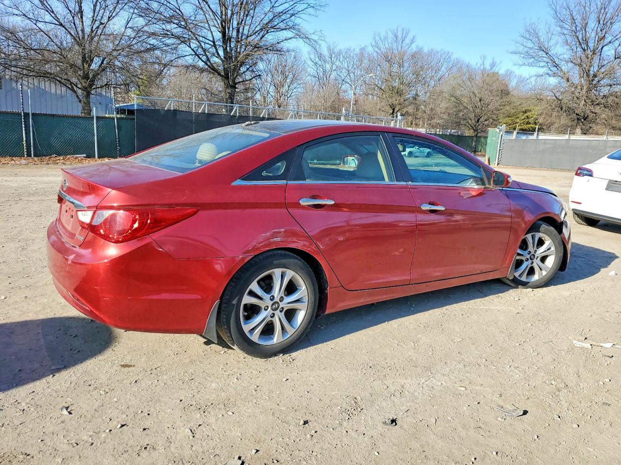 2013 HYUNDAI SONATA SE photo 3