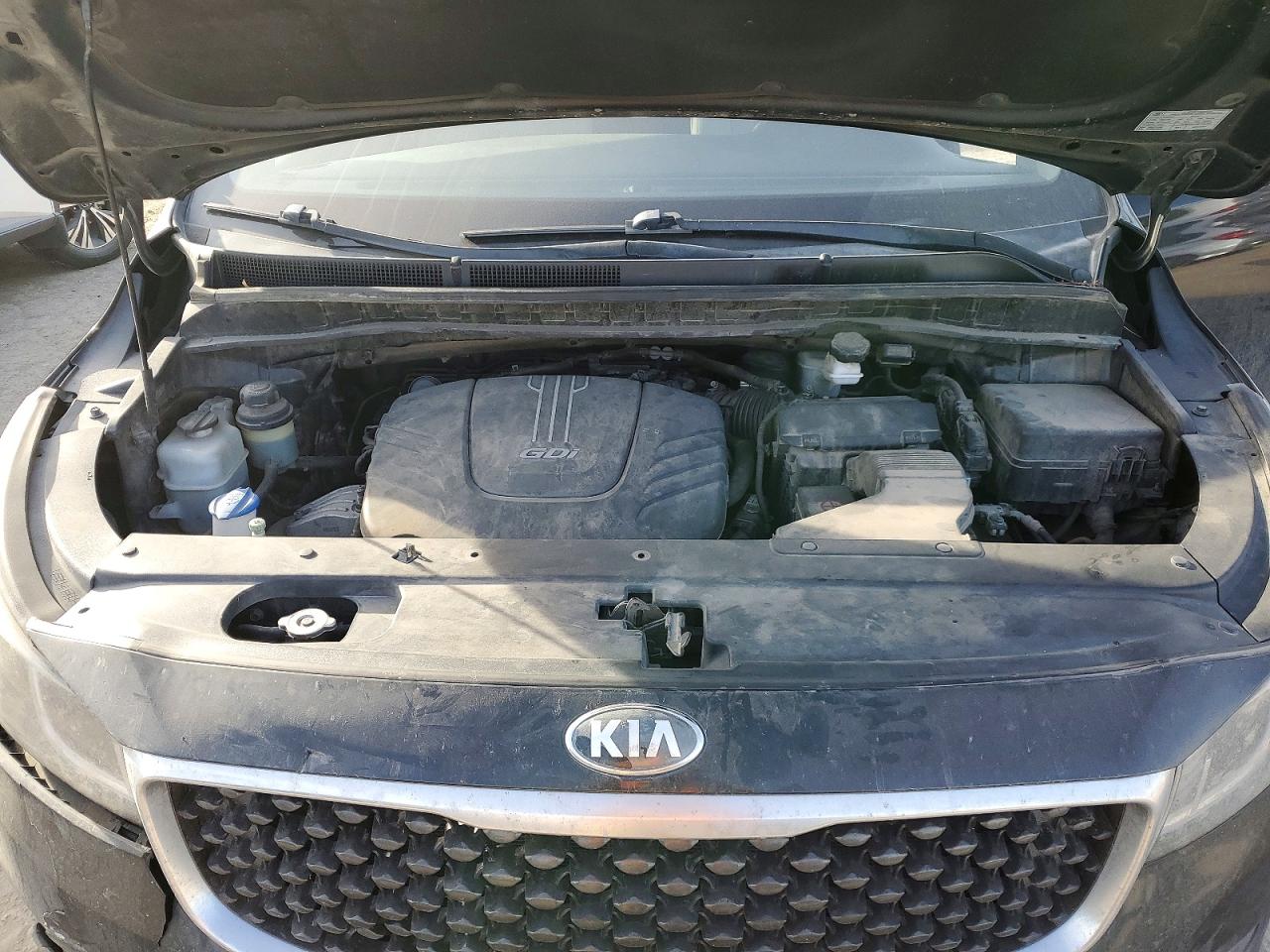 2016 KIA SEDONA LX photo 12