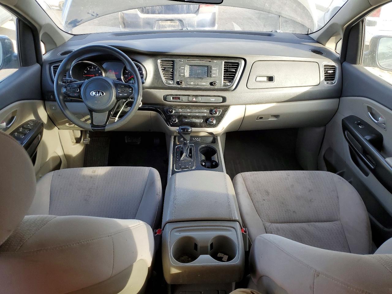 2016 KIA SEDONA LX photo 8