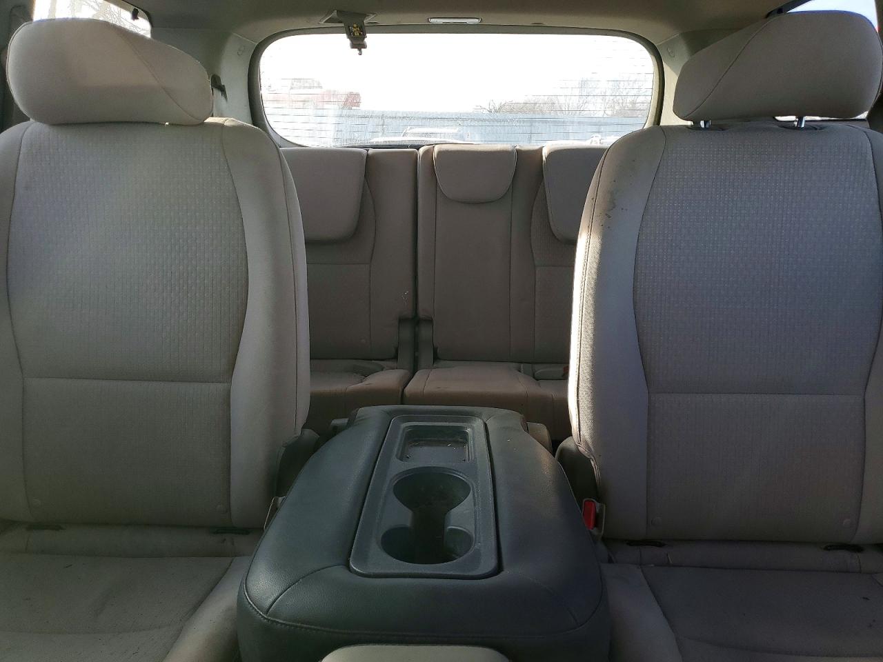 2016 KIA SEDONA LX photo 10