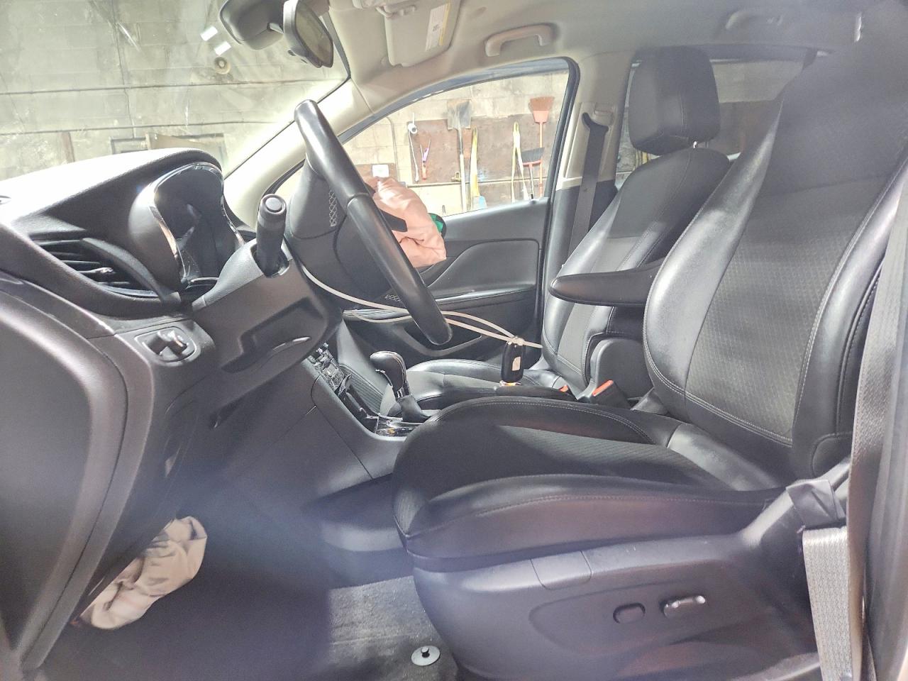 2019 BUICK ENCORE PREFERRED photo 7