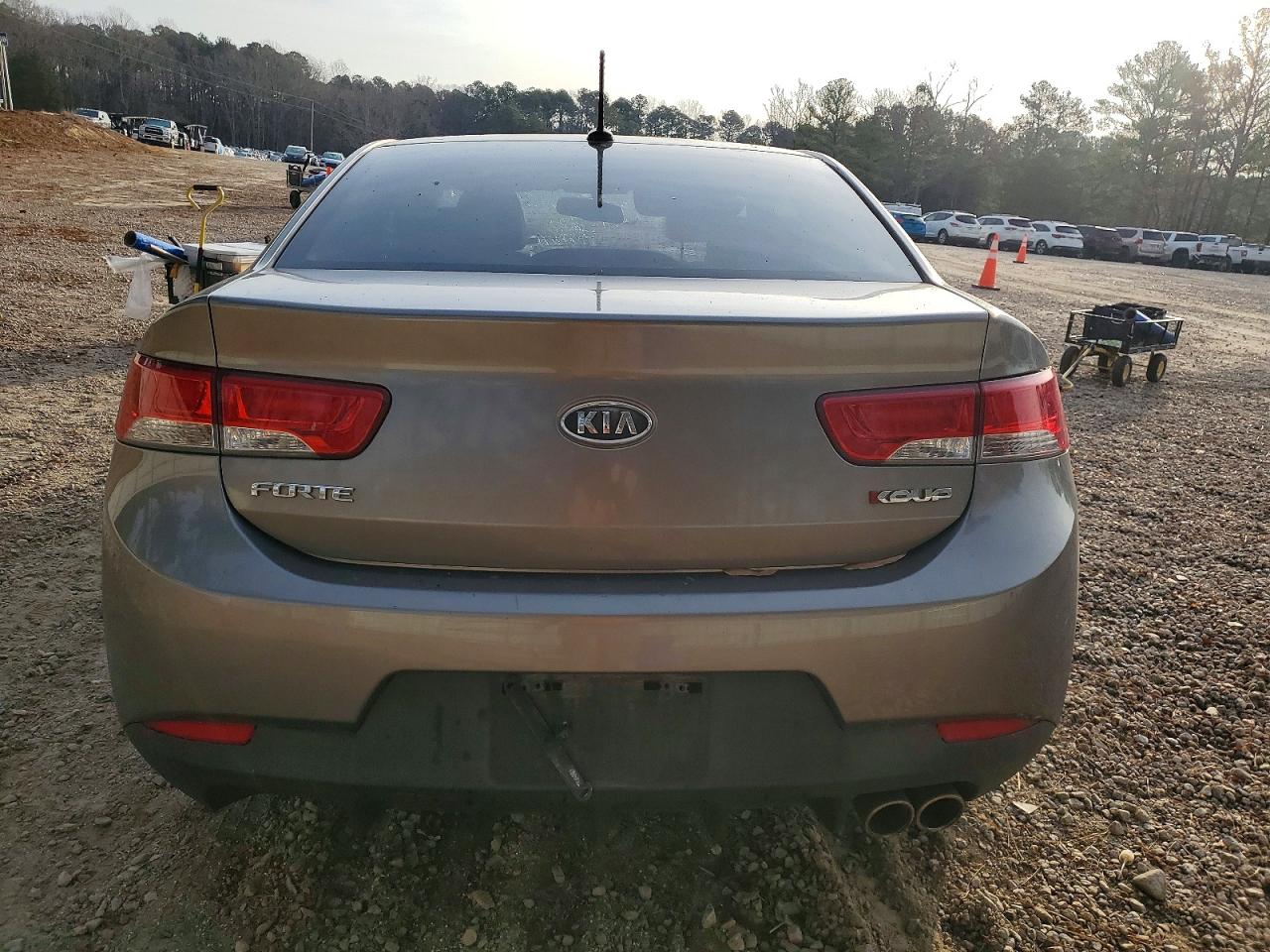2012 KIA FORTE SX photo 11