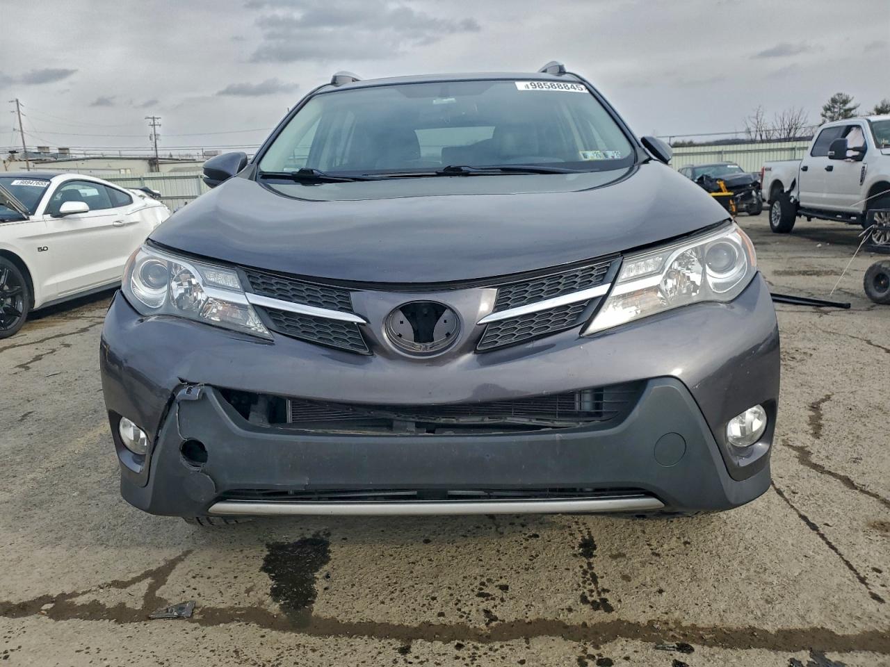 2015 TOYOTA RAV4 LIMITED photo 5