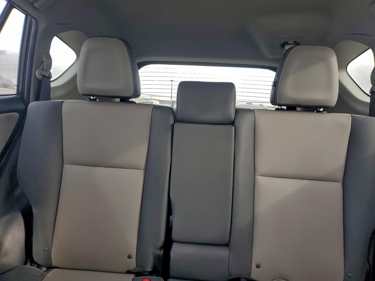 2015 TOYOTA RAV4 LIMITED photo 10