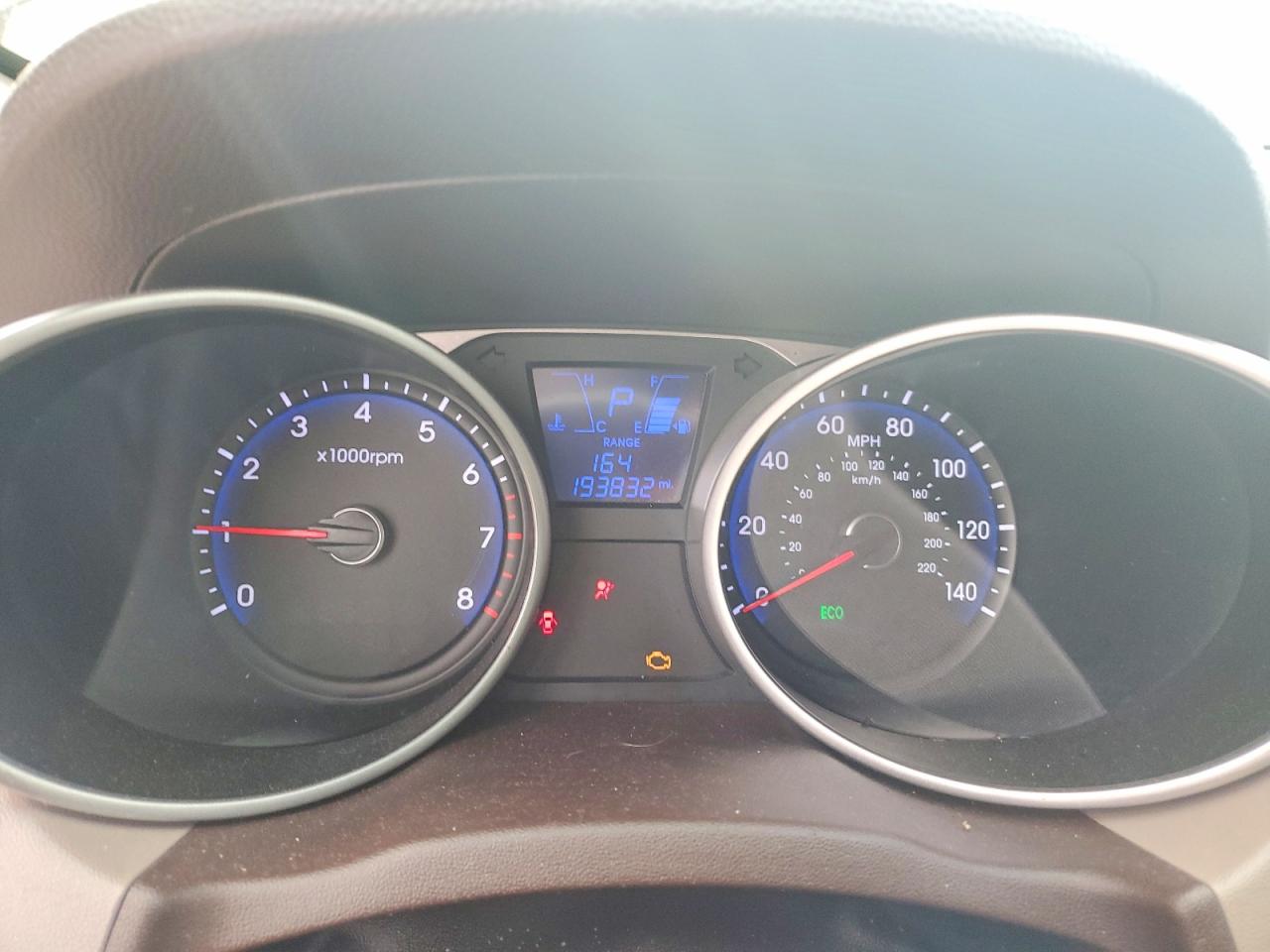 2013 HYUNDAI TUCSON GLS photo 9