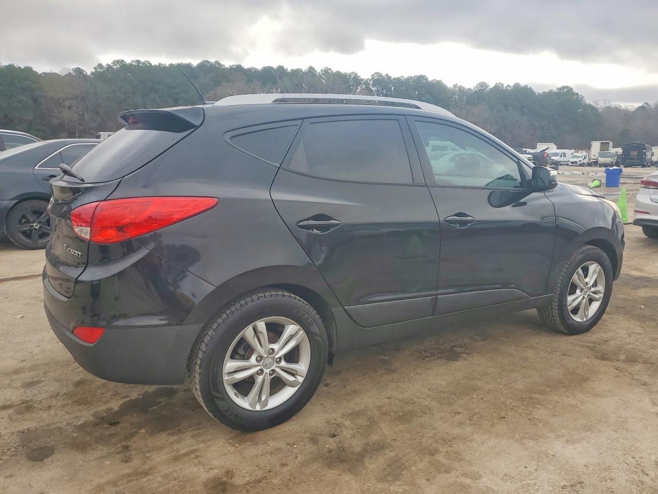 2013 HYUNDAI TUCSON GLS photo 3