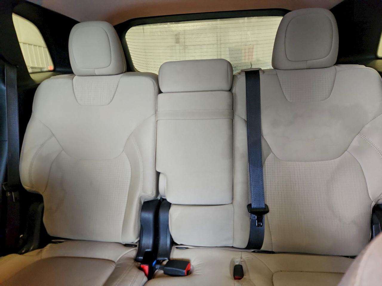 2015 JEEP CHEROKEE LATITUDE photo 10