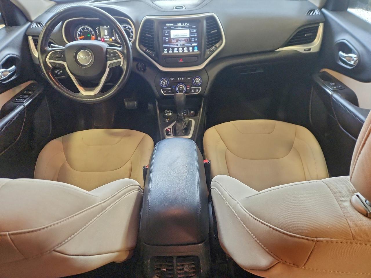2015 JEEP CHEROKEE LATITUDE photo 8