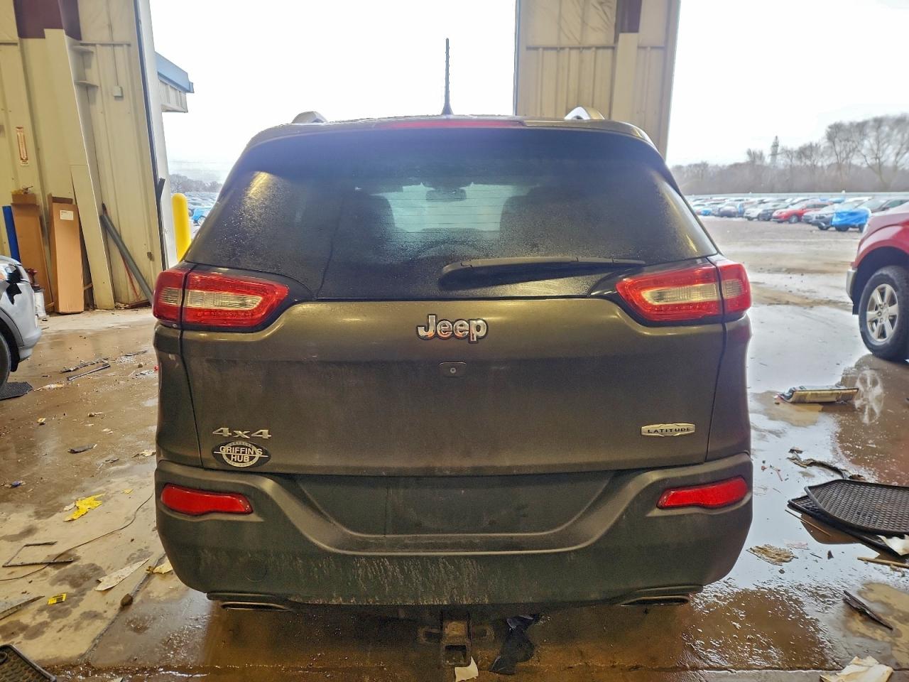 2015 JEEP CHEROKEE LATITUDE photo 6