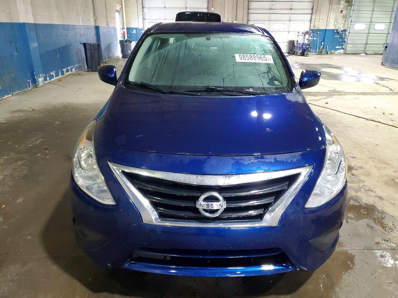 2019 NISSAN VERSA S photo 13