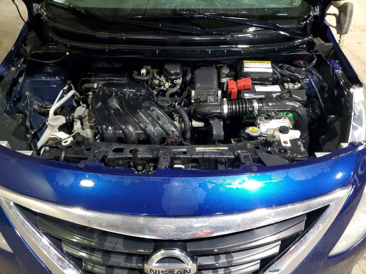 2019 NISSAN VERSA S photo 31