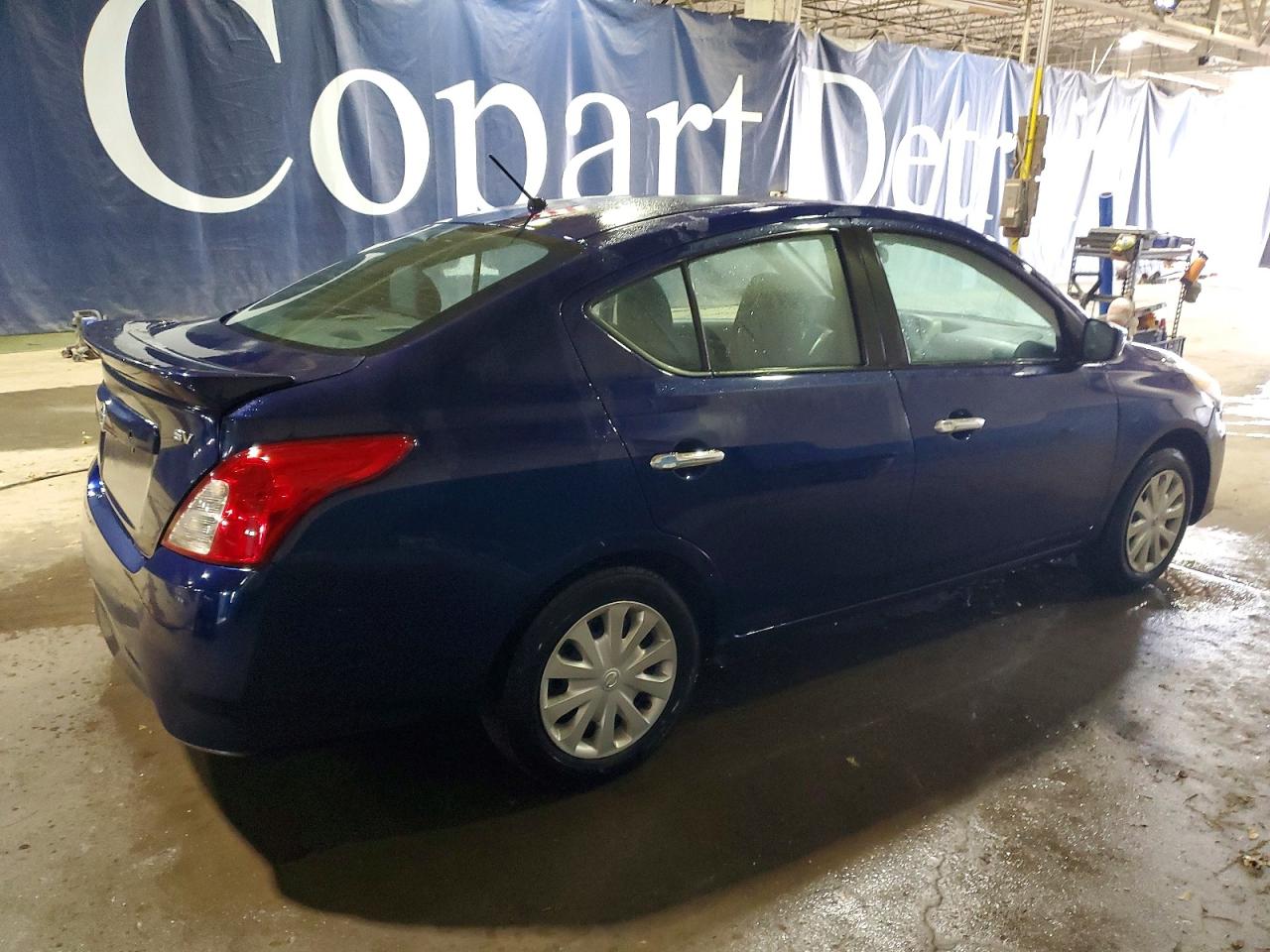 2019 NISSAN VERSA S photo 7